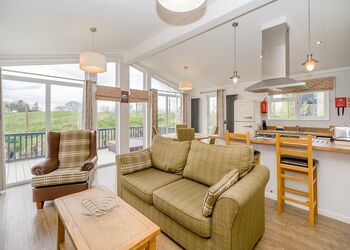 Wainwright Premier - Keswick Reach Lodge Retreat, Bewaldeth, Keswick