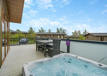 Turner Premier 3 - Keswick Reach Lodge Retreat, Bewaldeth, Keswick