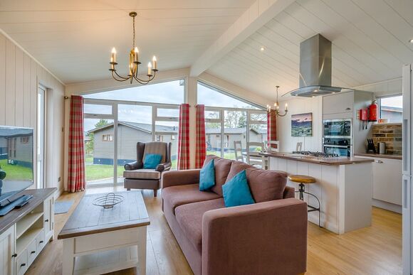 Walpole - Keswick Reach Lodge Retreat, Bewaldeth, Keswick