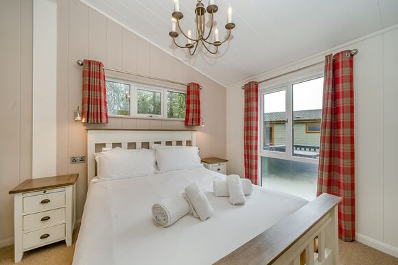 Walpole - Keswick Reach Lodge Retreat, Bewaldeth, Keswick