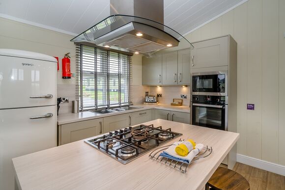 Coleridge Premier Select - Keswick Reach Lodge Retreat, Bewaldeth, Keswick