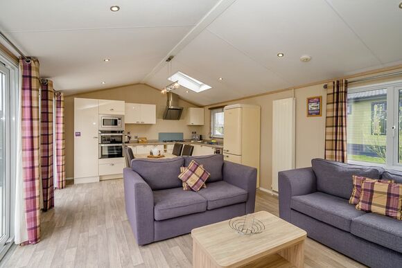 Ruskin 1 - Keswick Reach Lodge Retreat, Bewaldeth, Keswick