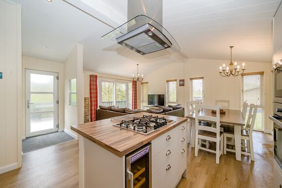 Turner 4 - Keswick Reach Lodge Retreat, Bewaldeth, Keswick