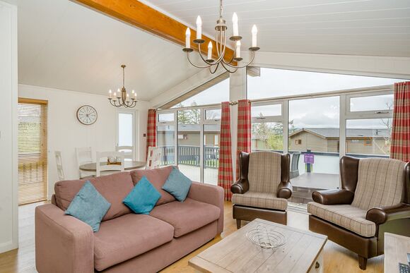 Turner Premier 3 - Keswick Reach Lodge Retreat, Bewaldeth, Keswick