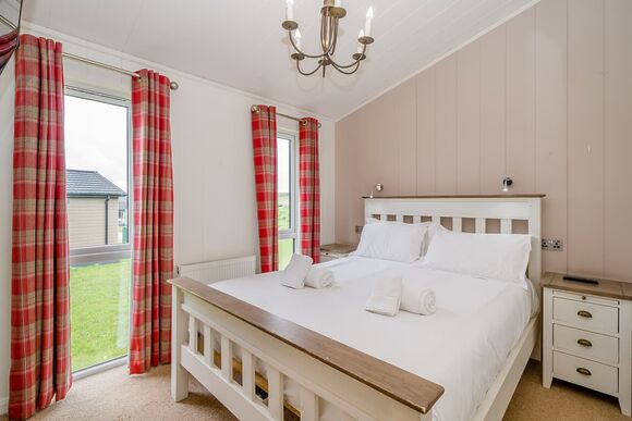 Turner Premier 3 - Keswick Reach Lodge Retreat, Bewaldeth, Keswick