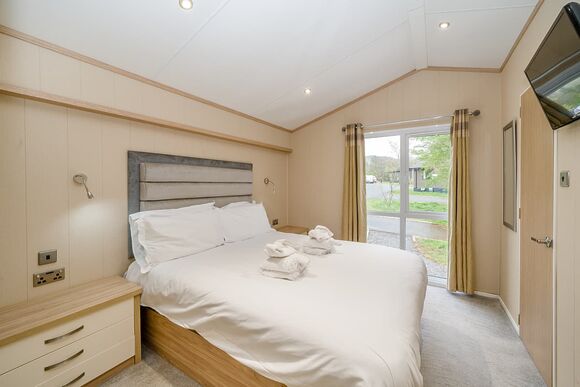 Ruskin Premier 1 - Keswick Reach Lodge Retreat, Bewaldeth, Keswick