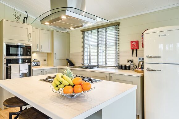 Wainwright Log Burner - Keswick Reach Lodge Retreat, Bewaldeth, Keswick