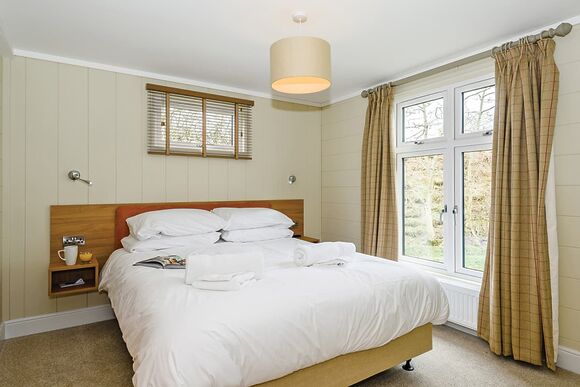 Wainwright Log Burner - Keswick Reach Lodge Retreat, Bewaldeth, Keswick