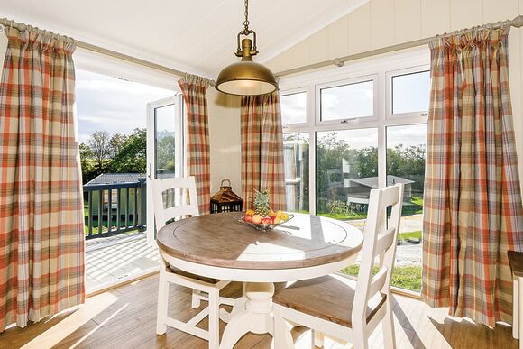 Walpole Log Burner - Keswick Reach Lodge Retreat, Bewaldeth, Keswick