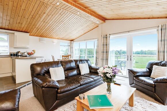 Cromarty Lodge - Kessock Highland Lodges, North Kessock, Inverness