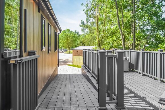 Buckingham Accessible - Kingswood Golf and Leisure Park, Doncaster, South Yorkshire