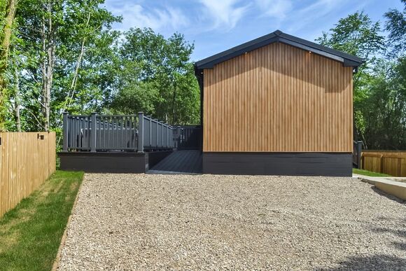 Buckingham Accessible - Kingswood Golf and Leisure Park, Doncaster, South Yorkshire