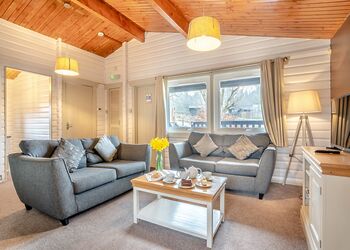 Falstone Spa (Pet) - Kielder Waterside, Kielder Water and Forest Park