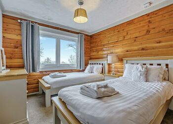 Cheviot Spa (Pet) - Kielder Waterside, Kielder Water and Forest Park