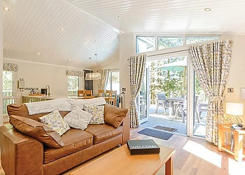 Beech Premier Spa (Pet) - Kielder Waterside, Kielder Water and Forest Park