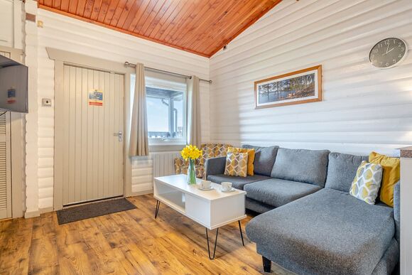 Elf Kirk Spa (Pet) - Kielder Waterside, Kielder Water and Forest Park