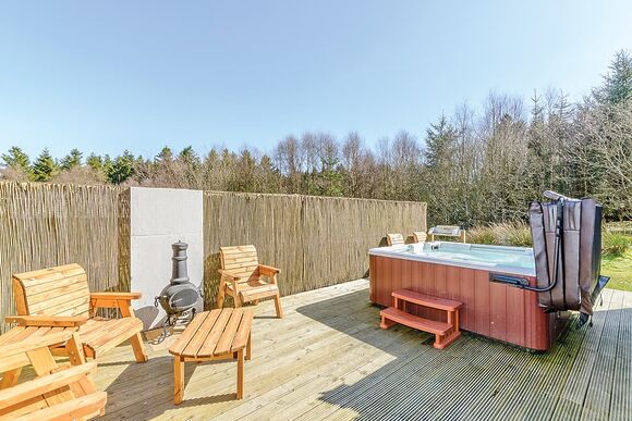 Cheviot Spa (Pet) - Kielder Waterside, Kielder Water and Forest Park