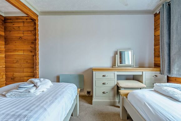 Cheviot Spa (Pet) - Kielder Waterside, Kielder Water and Forest Park