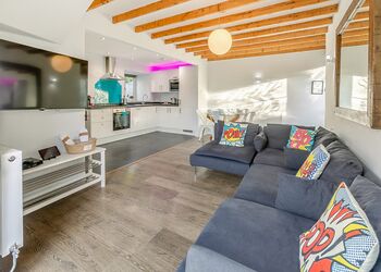 Hayloft Cottage - Kilminorth Cottages, Watergate, Looe