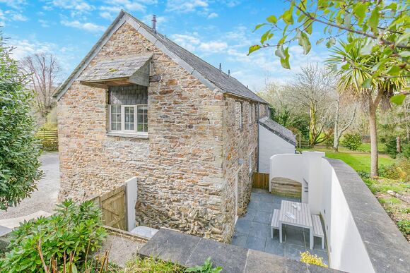 Above Town - Kilminorth Cottages, Watergate, Looe
