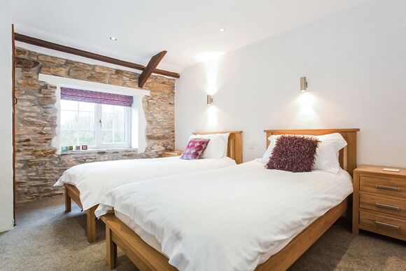 South Meadow Cottage