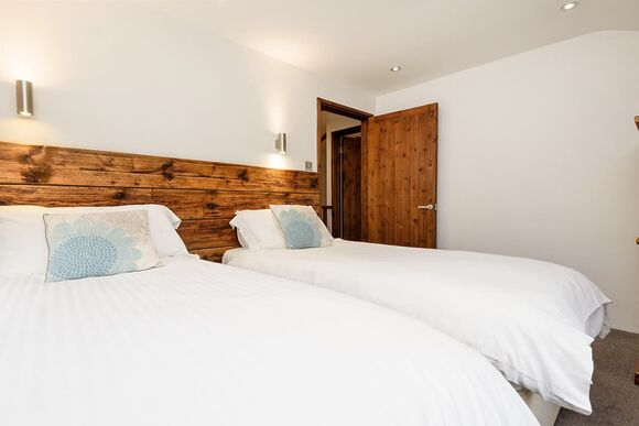 Wharley Cottage - Kilminorth Cottages, Watergate, Looe