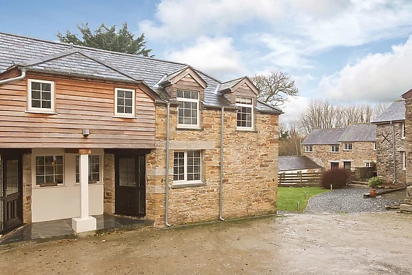 Saddle Cottage 