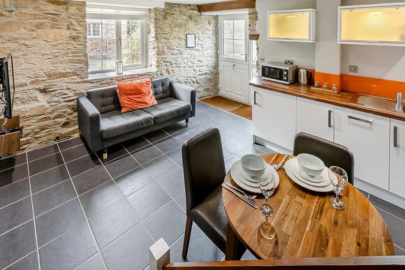 Oat Cottage - Kilminorth Cottages, Watergate, Looe