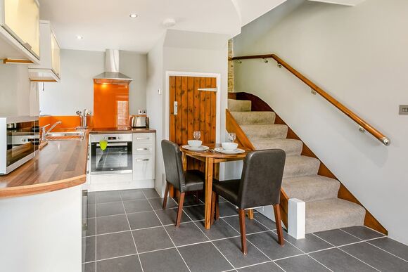 Oat Cottage - Kilminorth Cottages, Watergate, Looe