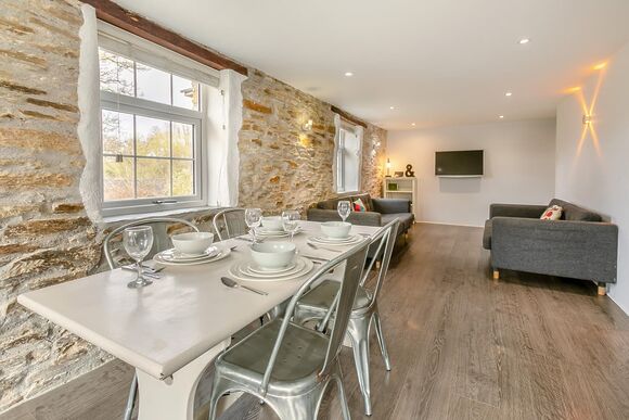 Granary Cottage - Kilminorth Cottages, Watergate, Looe