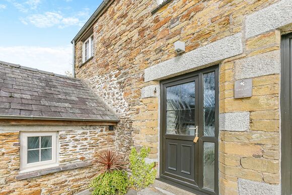 Hayloft Cottage - Kilminorth Cottages, Watergate, Looe