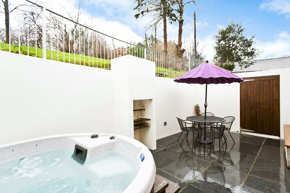 Apple Cottage - Kilminorth Cottages, Watergate, Looe