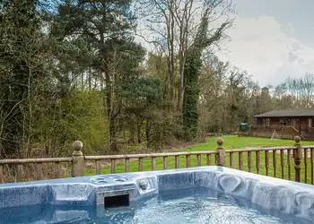 Kiplin Lodges, Kiplin Lodges