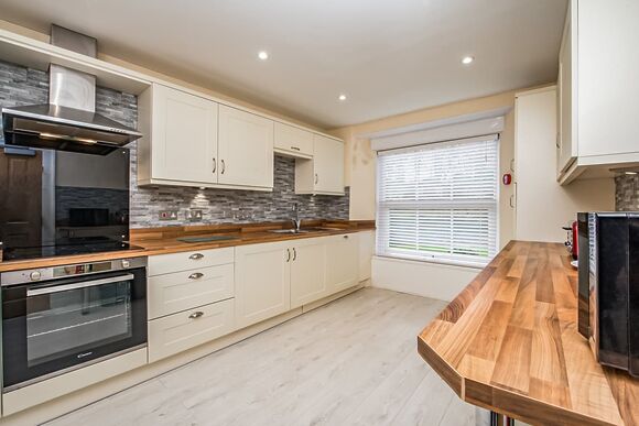 3 Bed Gold Manor Apartment - Killigarth Manor, Polperro, Looe