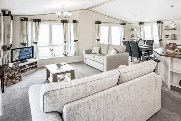 2 Bed Platinum Lodge - Killigarth Manor, Polperro, Looe