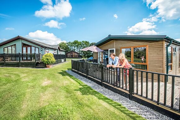 2 Bed Platinum Lodge - Killigarth Manor, Polperro, Looe