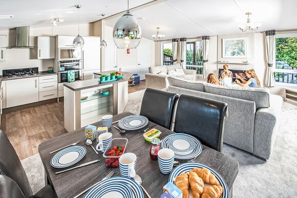 2 Bed Platinum Lodge - Killigarth Manor, Polperro, Looe