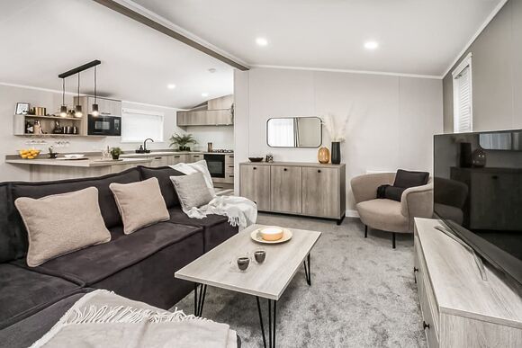 3 Bed Platinum Hot Tub Lodge - Killigarth Manor, Polperro, Looe