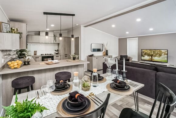 3 Bed Platinum Hot Tub Lodge - Killigarth Manor, Polperro, Looe