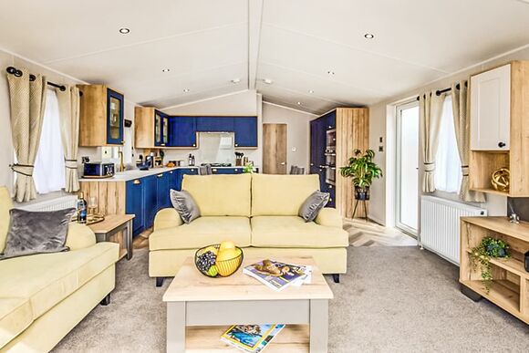 2 Bedroom Platinum Plus Caravan Pet - Killigarth Manor, Polperro, Looe
