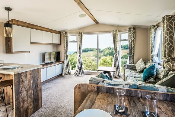 3 Bed Platinum Caravan - Killigarth Manor, Polperro, Looe