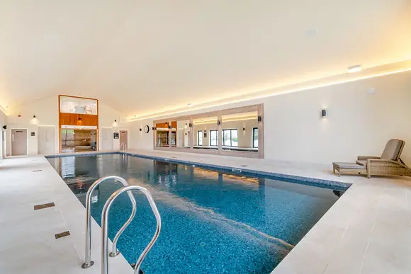 Knights Lodges, Bretby, Derbyshire