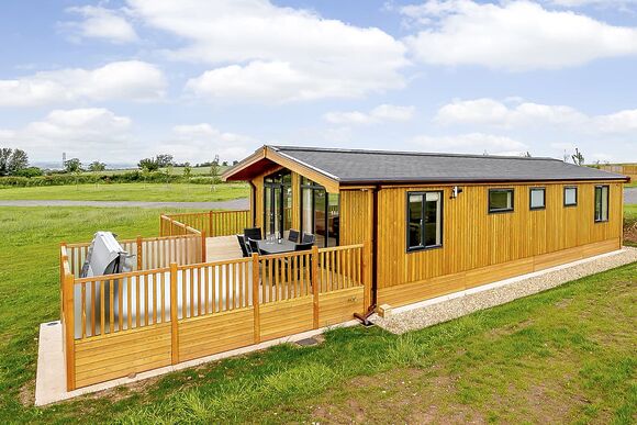 Field View Lodge - Knights Lodges, Bretby, Derbyshire