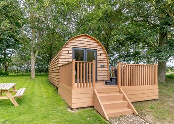 Lakeside Micro Lodge Pet - Killerby Old Hall, Scarborough