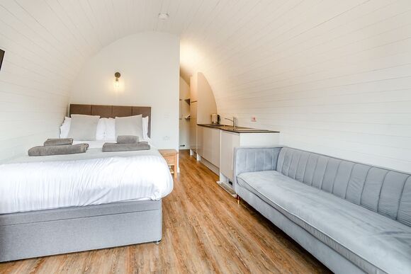 Lakeside Micro Lodge - Killerby Old Hall, Scarborough