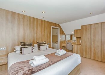 Millington Deluxe Lodge - Kilnwick Percy Resort, Pocklington, York