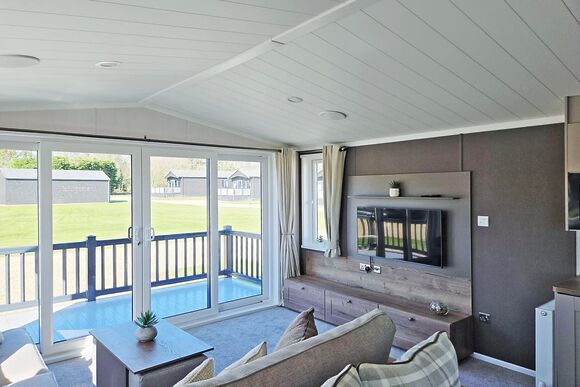 Dynasty Lodge - King Richard’s Country Lodges, Earl Shilton