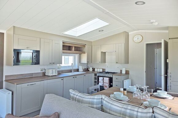 Dynasty Lodge - King Richard&rsquo;s Country Lodges, Earl Shilton