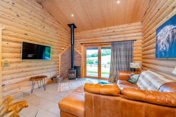 Pheasants Run - Kitty&rsquo;s View Country Lodges, Broxton, Nr Chester