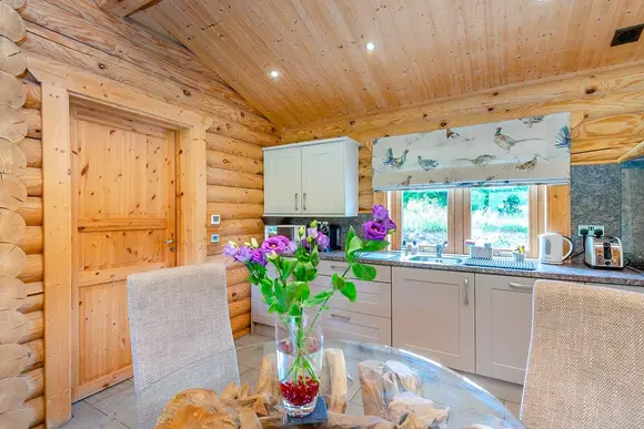 Pheasants Run - Kitty’s View Country Lodges, Broxton, Nr Chester